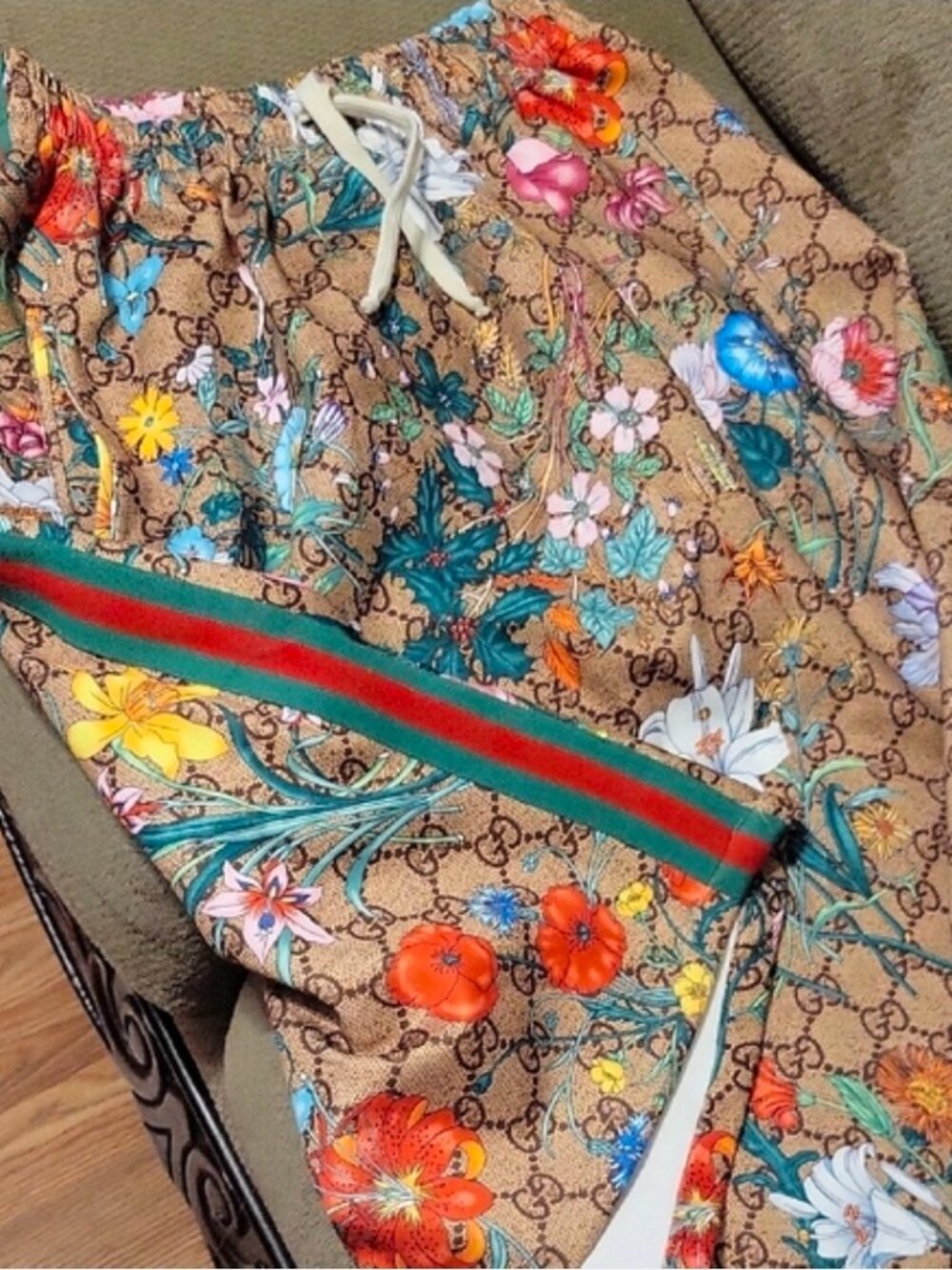 Gucci tagged gg skirt